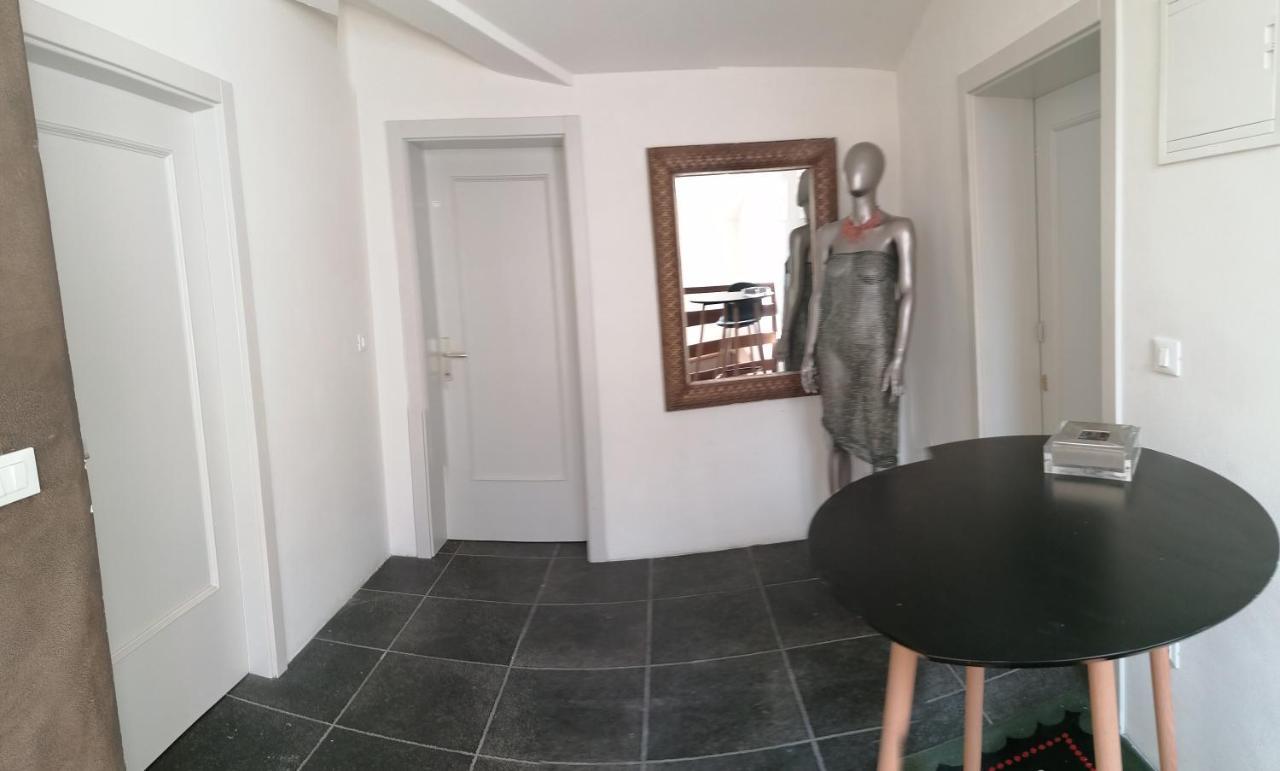 Gracia Apartments Funtana Kültér fotó