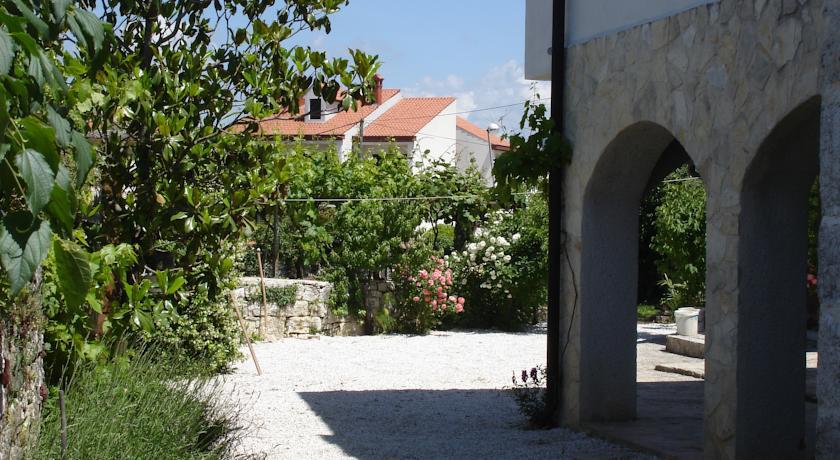 Gracia Apartments Funtana Kültér fotó